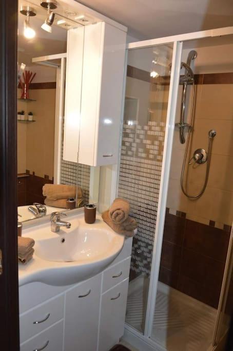 Olimpia House - Central Station Bari Zewnętrze zdjęcie